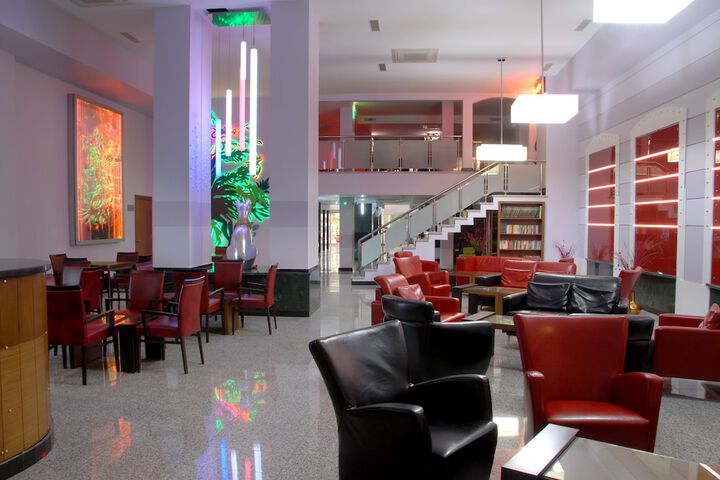 Room 20 of 49
