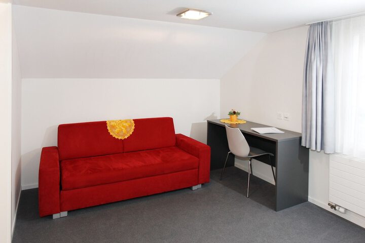 Room 5 of 46