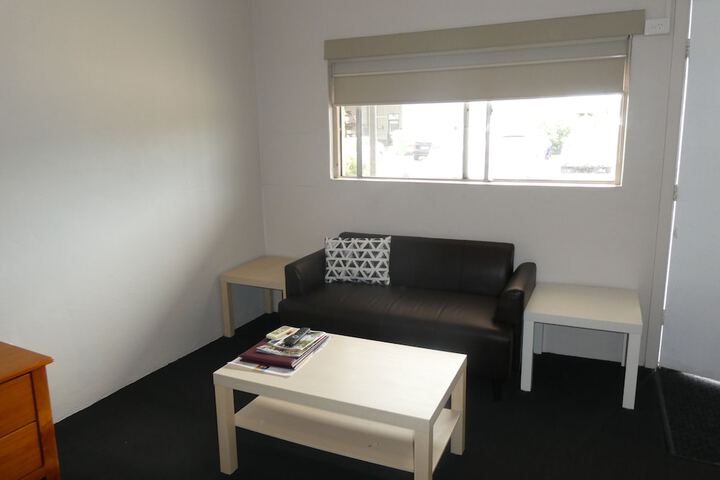 Room 15 of 68