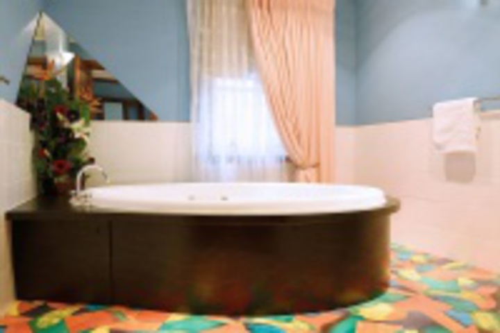 Hot Tub 257 of 360