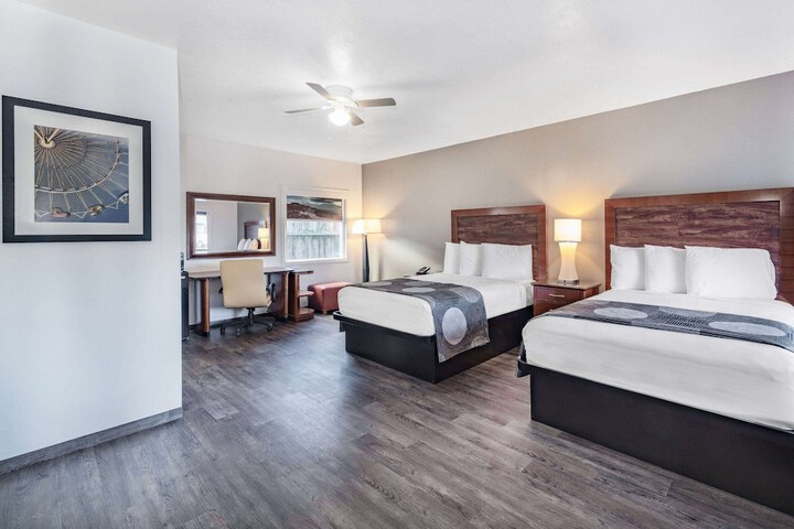 1 Double Bed (5 of 20)
