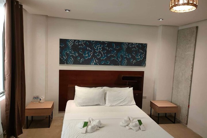 Room 46 of 116