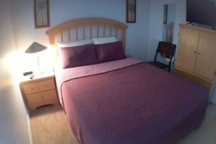 Room 3 of 18