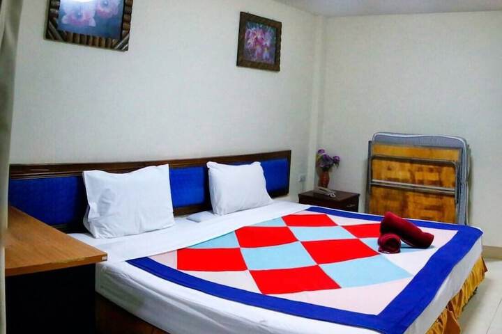 Room 8 of 21