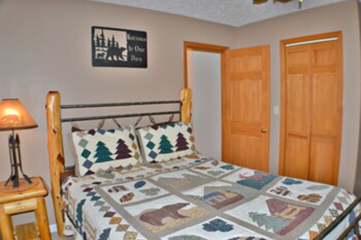 Room 14 of 23