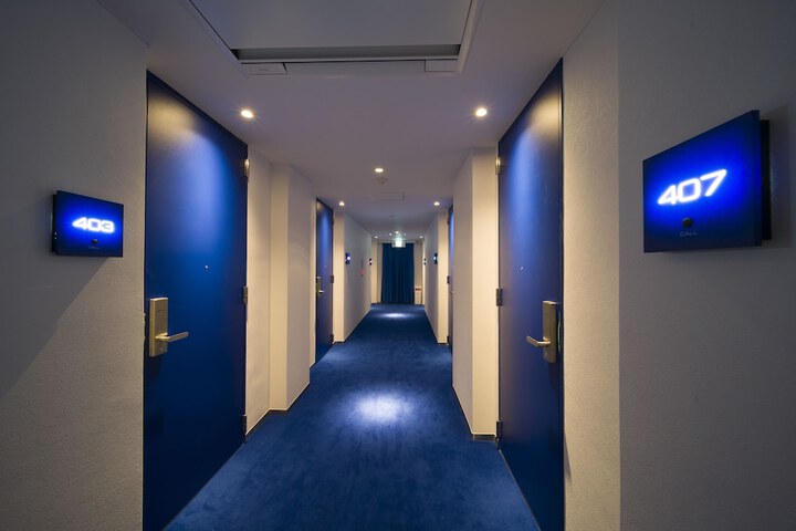 Ballroom/Hall 68 of 71