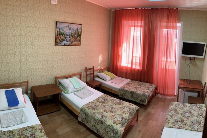 Room 11 of 40