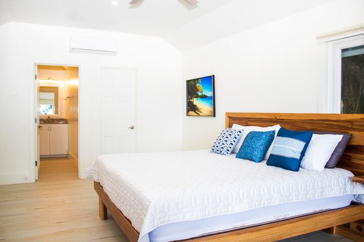 Room 2 of 124