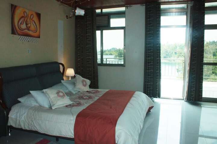 Room 7 of 44
