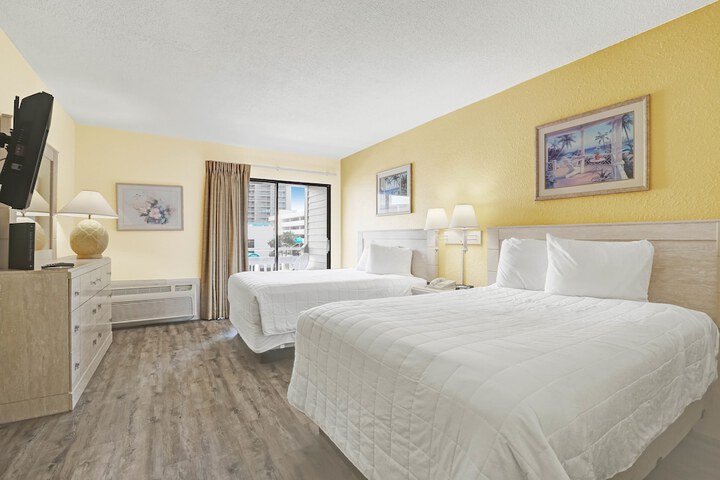 Room 4 of 30