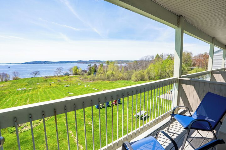 Terrace/Patio 58 of 59