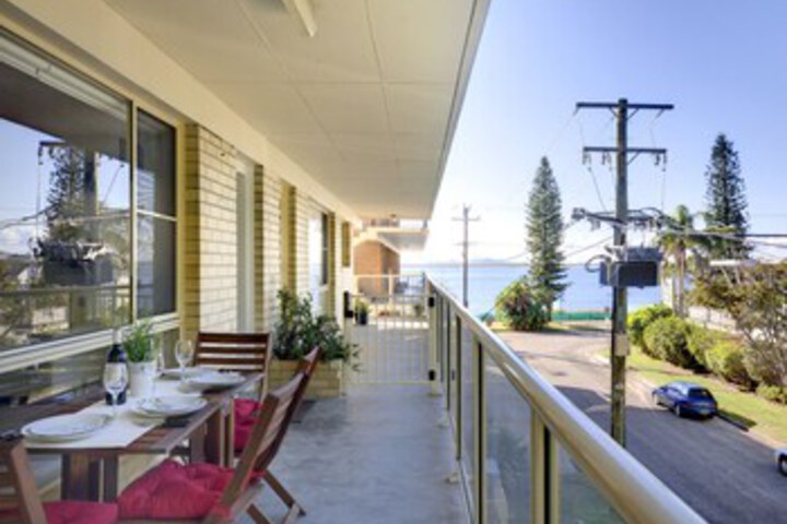 Terrace/Patio 2 of 14