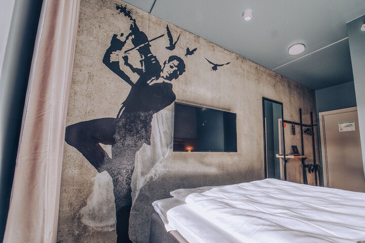 Hotel 40 of 44