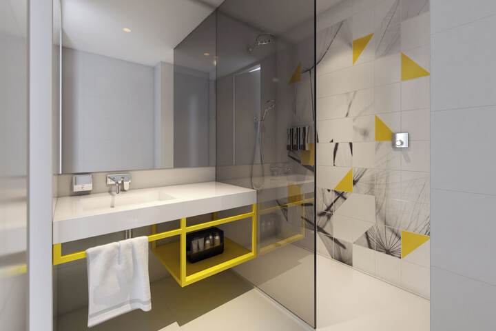 Room 16 of 34