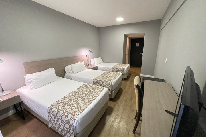 Room 45 of 69