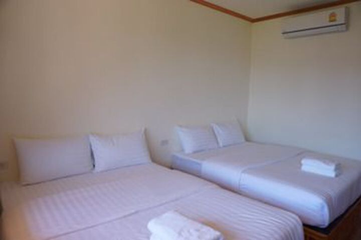 Room 22 of 39