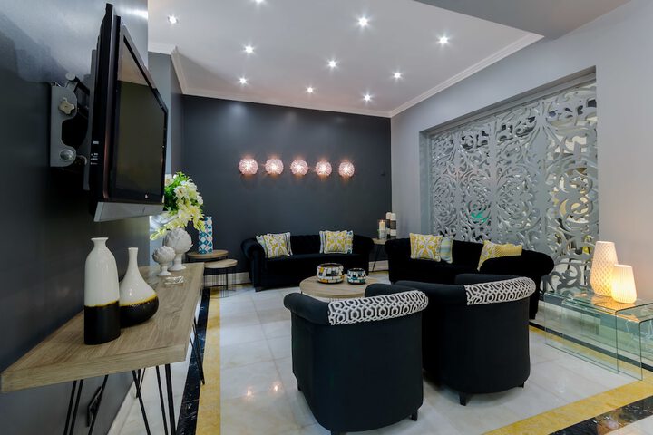 Guest Lobby