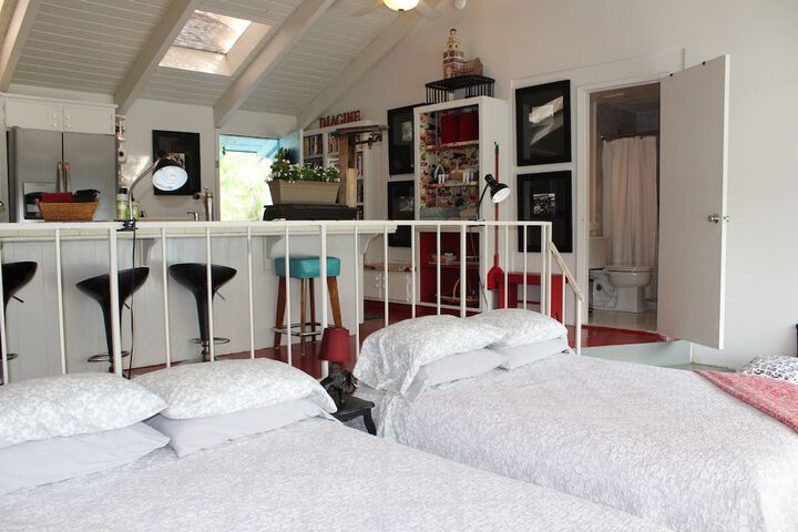 Room 5 of 81