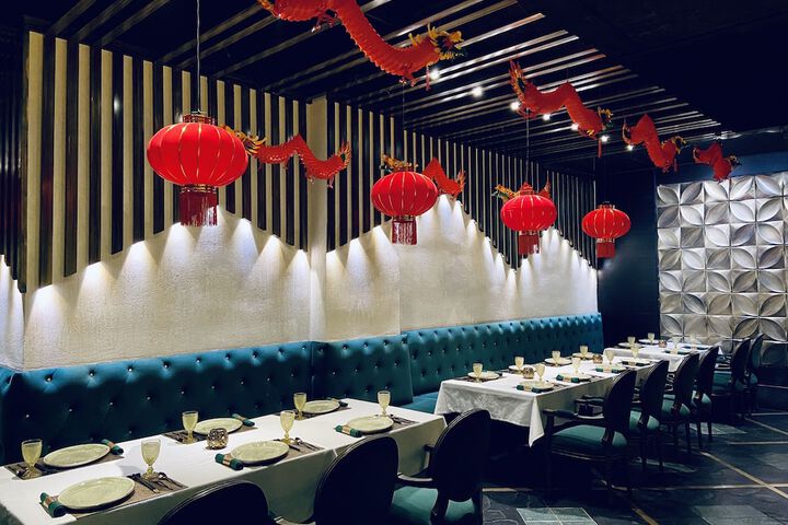 Dining 36 of 48