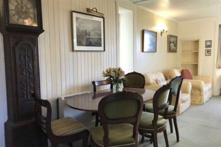 Room 42 of 116