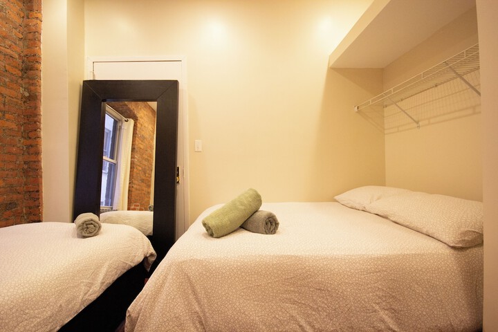 Room 43 of 125