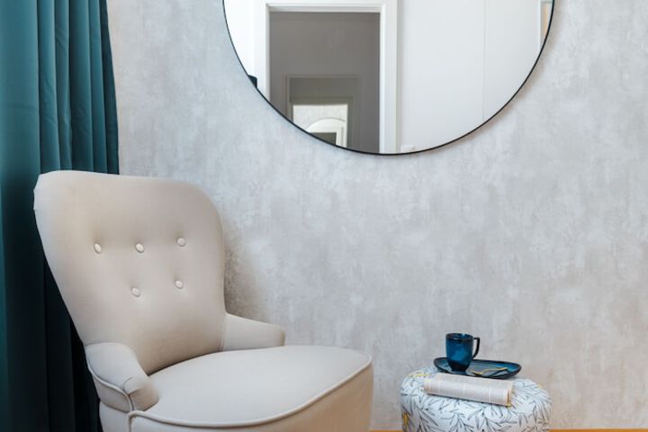 Room 15 of 195