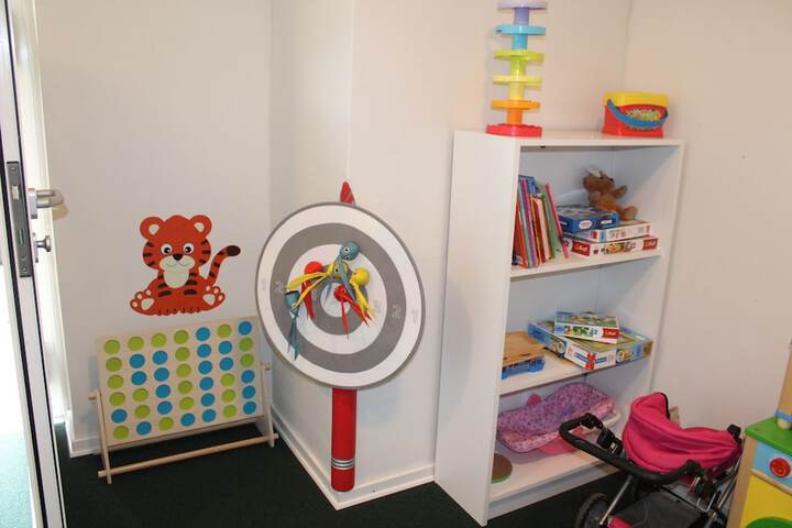 Childrens Activities 11 of 37