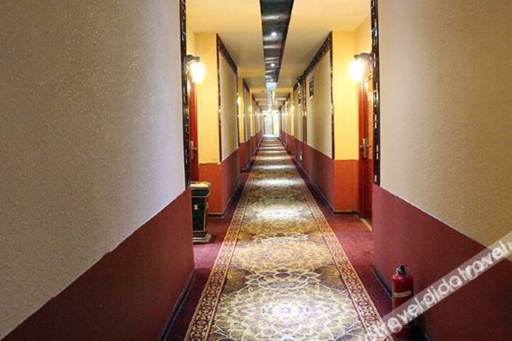 Hotel Interior 17 of 25