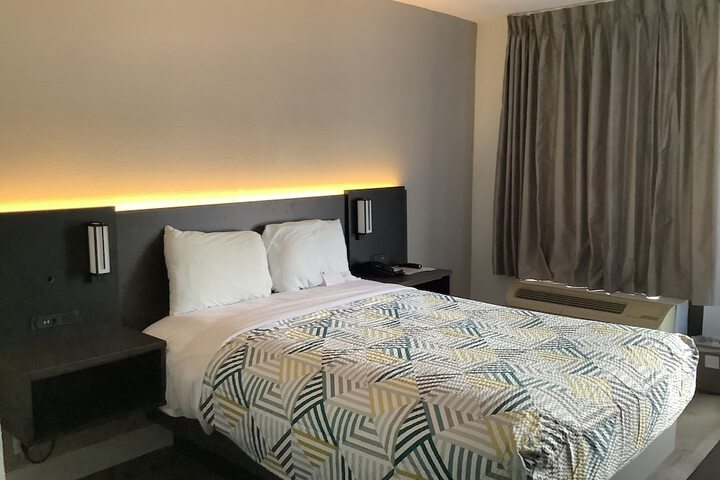 1 Double Bed (25 of 26)