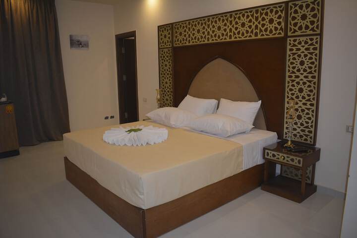 Room 17 of 60