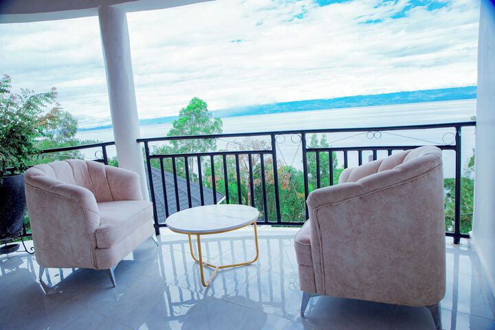 Terrace/Patio 9 of 17