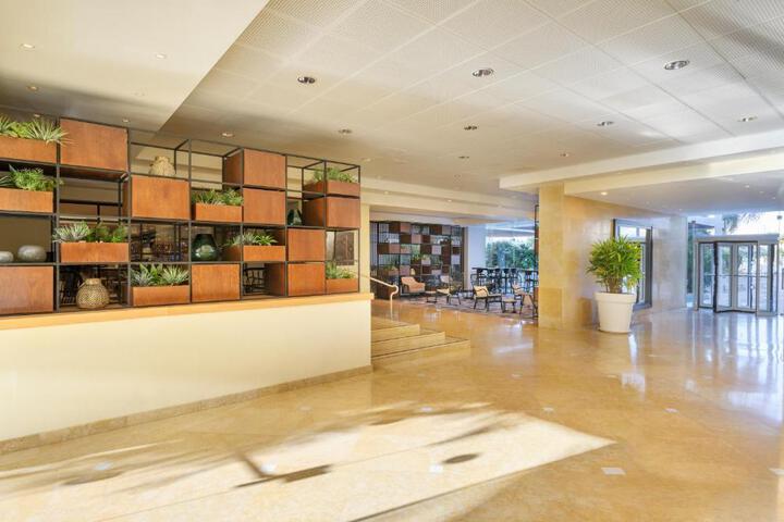Hotel Interior 8 of 23