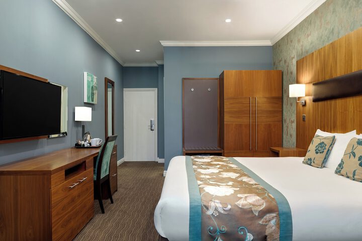 Room 21 of 52