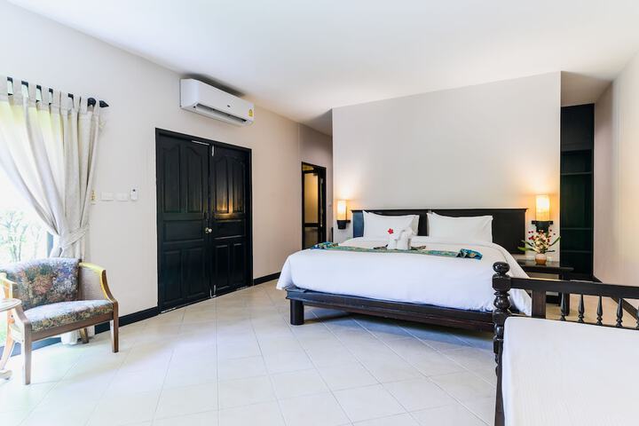 Room 14 of 78