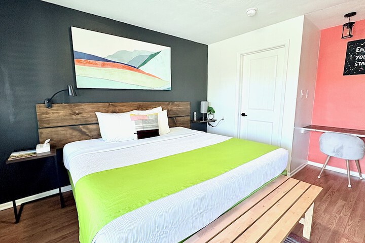 Room 10 of 57
