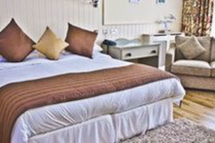 Room 16 of 29