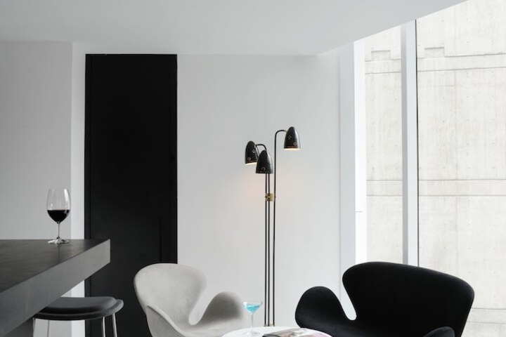Lounge 51 of 59