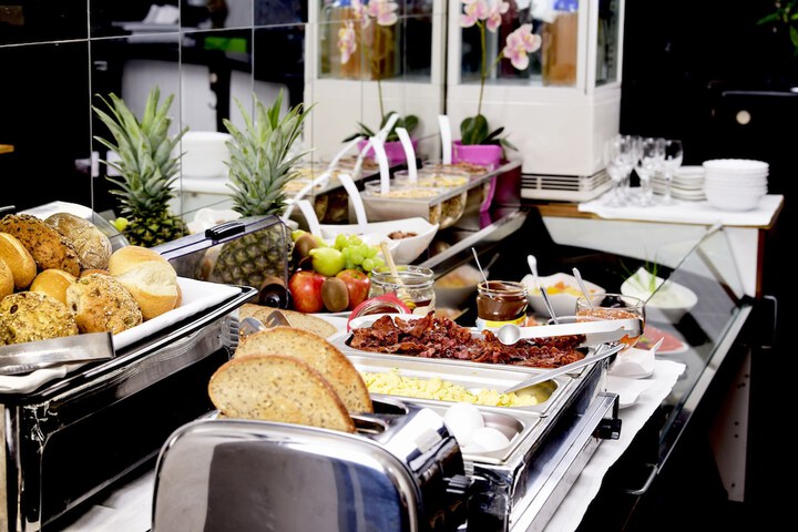 Breakfast/Coffee Service 16 of 23