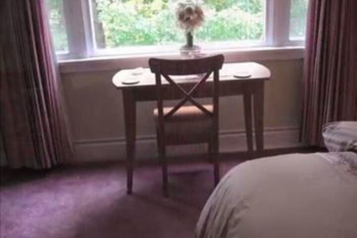Room 34 of 46