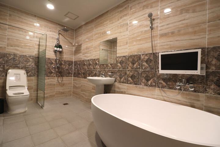 Bathroom Photo