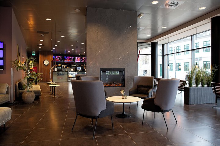 Lobby Entry