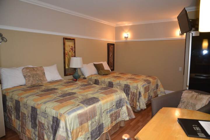 Room 13 of 49