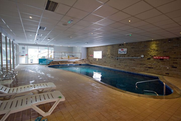 Pool 61 of 85
