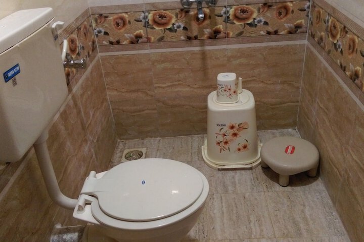 Room 21 of 25