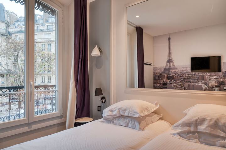 Room 35 of 105