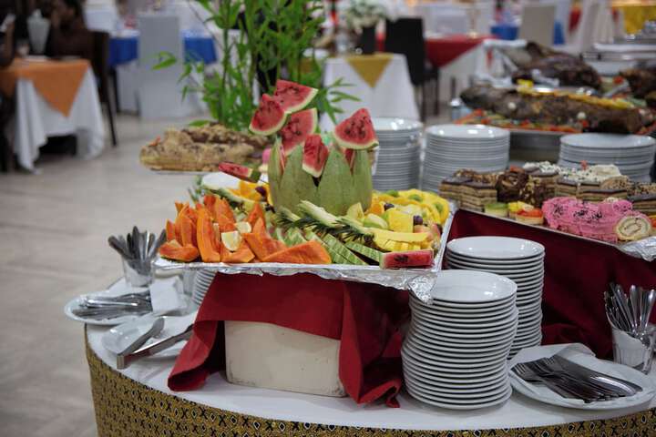Dining 40 of 86