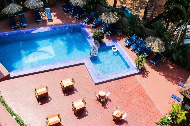 Pool Hotel