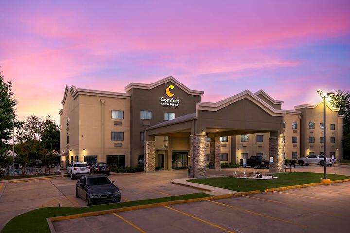 Hotel 68 of 69