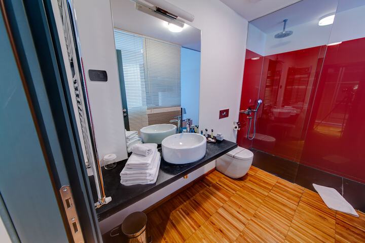 Clean Restrooms