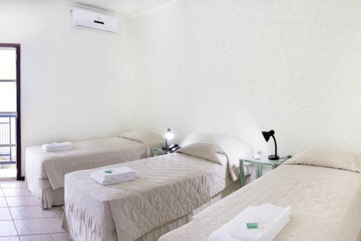 Room 3 of 70